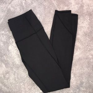 Lululemon high waisted mesh leggings